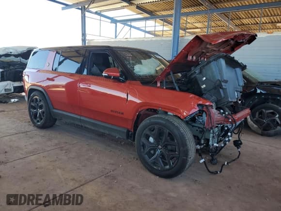 ✅ 2025 Rivian R1S Adventure • VIN: 7PDSGBBA8SN062962 • Лот: 85095945. Опубликован ранее на Copart с пробегом 8 989 миль. Бесплатный доступ к архиву аукционных продаж из США и подробный отчёт об истории автомобиля на DreamBid. Изображение 4.