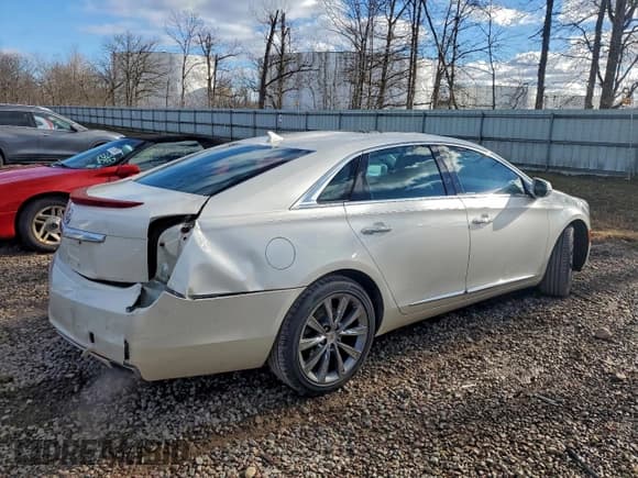 ✅ 2013 Cadillac XTS Luxury • VIN: 2G61R5S38D9179644 • Lot: 94031625. Listed on Copart with 85,189 mi. Free auction sales archive from the USA and detailed vehicle history report at DreamBid. Image 3.