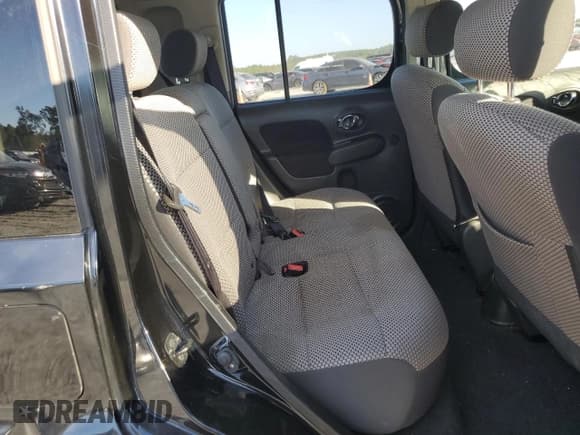 ✅ 2011 Nissan Cube S Krom Edition • VIN: JN8AZ2KR0BT201839 • Лот: 81939085. Опубликован ранее на Copart с пробегом 199 071 миль. Бесплатный доступ к архиву аукционных продаж из США и подробный отчёт об истории автомобиля на DreamBid. Изображение 10.