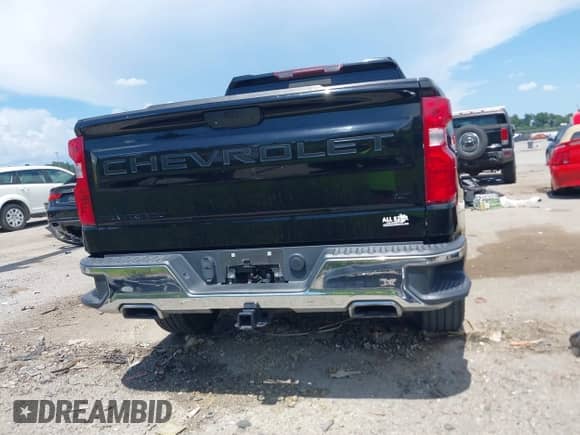 2021 Chevrolet Silverado 1500 LT с VIN 3GCUYDED5MG108743, выставлен на аукционе IAAI как лот 42552076 с пробегом 48 470 миль миль и . История ставок и продаж доступна на DreamBid. Изображение 17.