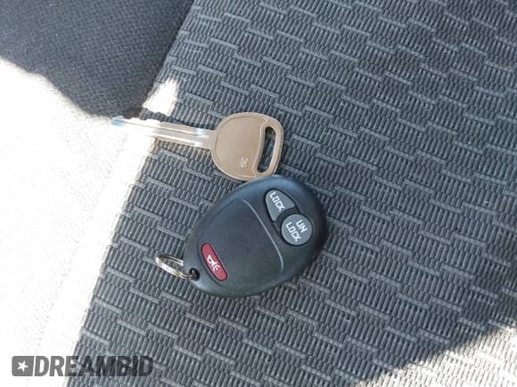 ✅ 2008 Chevrolet Colorado • VIN: 1GCDS49E888191276 • Lot: 43530775. Listed on IAAI with 188,611 mi. Free auction sales archive from the USA and detailed vehicle history report at DreamBid. Image 11.