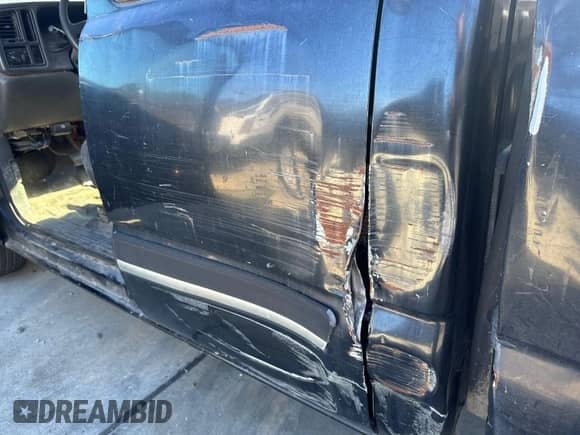 2003 Chevrolet Silverado 1500 LS с VIN 1GCEC19V33Z180253, выставлен на аукционе IAAI как лот 42035251 с пробегом 147 776 миль миль и . История ставок и продаж доступна на DreamBid. Изображение 1.