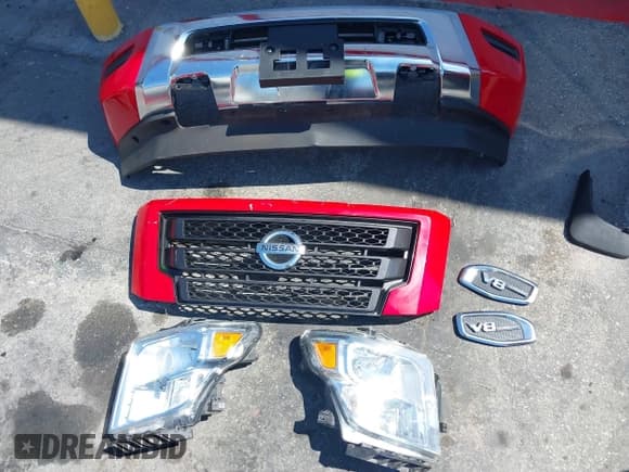 ✅ 2021 Nissan Titan SV • VIN: 1N6AA1FA6MN507613 • Lot: 43158300. Wystawiony na IAAI z przebiegiem 102 700 mil. Bezpłatny archiwum sprzedaży aukcyjnych z USA i szczegółowy raport historii pojazdu na DreamBid. Zdjęcie 12.