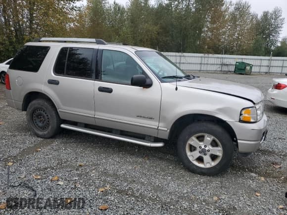 ✅ 2005 Ford Explorer • VIN: 1FMDU63K25UA14984 • Лот: 71042224. Опубликован ранее на Copart с пробегом 134 390 миль. Бесплатный доступ к архиву аукционных продаж из США и подробный отчёт об истории автомобиля на DreamBid. Изображение 4.