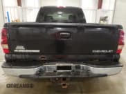 ✅ 2004 Chevrolet Silverado 1500 Z71 • VIN: 2GCEK19T341378472 • Лот: 76484544. Опубликован ранее на Copart с пробегом 254 892 миль. Бесплатный доступ к архиву аукционных продаж из США и подробный отчёт об истории автомобиля на DreamBid. Изображение 6.