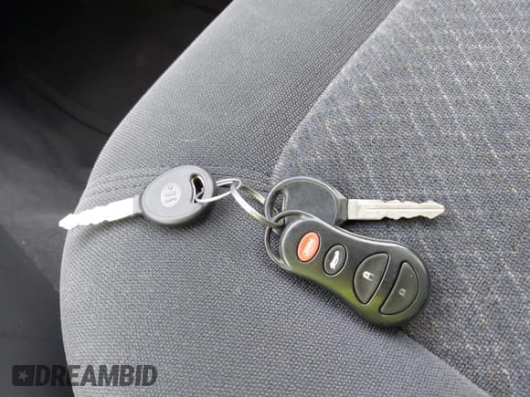 ✅ 2002 Jeep Liberty Limited • VIN: 1J4GL58K82W156869 • Lot: 43157052. Wystawiony na IAAI z przebiegiem 136 378 mil. Bezpłatny archiwum sprzedaży aukcyjnych z USA i szczegółowy raport historii pojazdu na DreamBid. Zdjęcie 11.