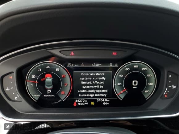 ✅ 2021 Audi A8 • VIN: WAU8EAF8XMN024478 • Lot: 81623255. Wystawiony na Copart z przebiegiem 44 270 mil. Bezpłatny archiwum sprzedaży aukcyjnych z USA i szczegółowy raport historii pojazdu na DreamBid. Zdjęcie 9.