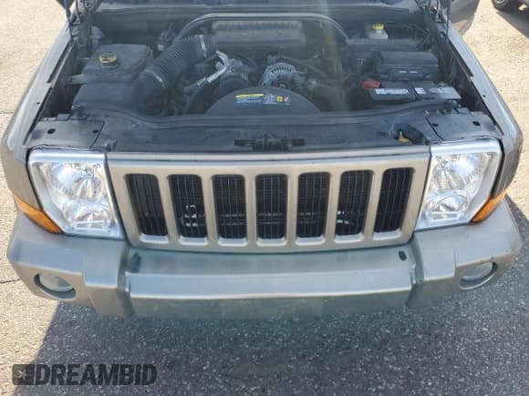 ✅ 2006 Jeep Commander • VIN: 1J8HG48KX6C314069 • Lot: 82244005. Wystawiony na Copart z przebiegiem 79 531 mil. Bezpłatny archiwum sprzedaży aukcyjnych z USA i szczegółowy raport historii pojazdu na DreamBid. Zdjęcie 12.