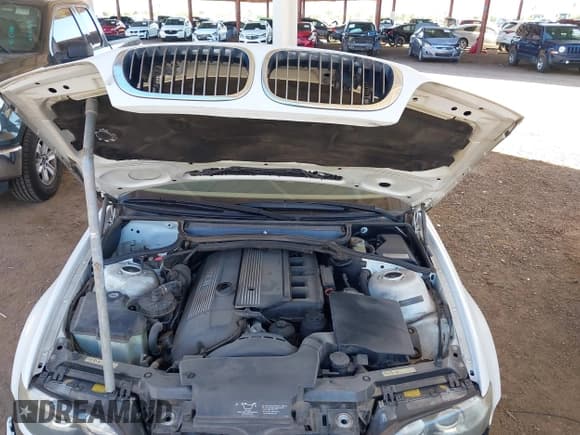 ✅ 2004 BMW 3 Series 325Ci • VIN: WBABW334X4PL24929 • Lot: 43498686. Listed on IAAI with 112,100 mi. Free auction sales archive from the USA and detailed vehicle history report at DreamBid. Image 10.