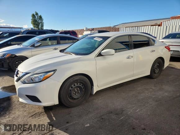 ✅ 2017 Nissan Altima SR • VIN: 1N4AL3AP2HN339422 • Lot: 86888985. Listed on Copart with 138,978 mi. Free auction sales archive from the USA and detailed vehicle history report at DreamBid. Image 1.