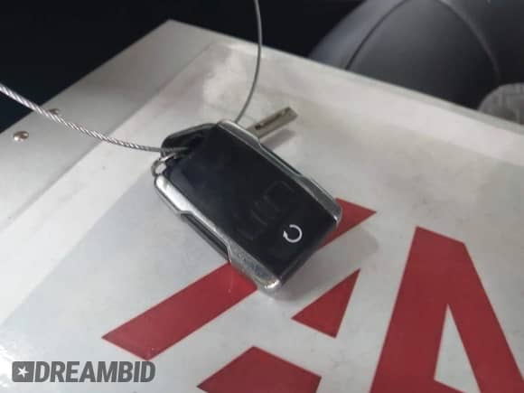 2018 Chevrolet Colorado 4WD Z71 z VIN 1GCGTDENXJ1155801, wystawiony jako IAAI lot #43394572 z przebiegiem 75 912 mil mil oraz . Historia ofert i sprzedaży dostępna na DreamBid. Obrazek 11.