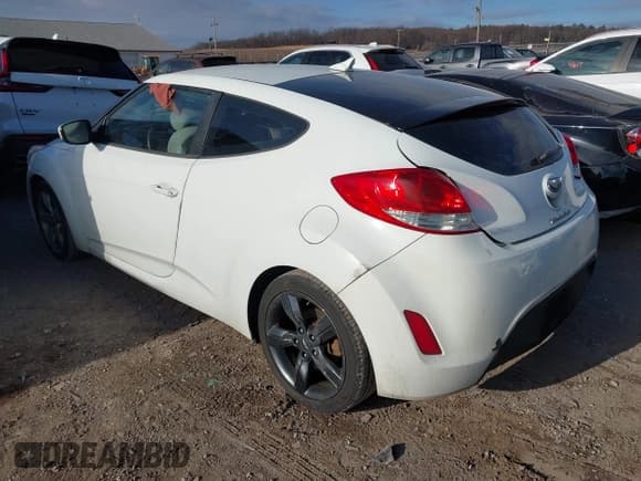 ✅ 2012 Hyundai Veloster w/Gray Int • VIN: KMHTC6AD8CU020112 • Лот: 43920202. Опубликован ранее на IAAI с пробегом 140 863 миль. Бесплатный доступ к архиву аукционных продаж из США и подробный отчёт об истории автомобиля на DreamBid. Изображение 3.