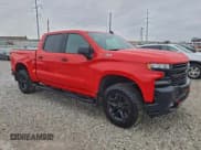 ✅ 2020 Chevrolet Silverado 1500 LT Trail Boss • VIN: 3GCPYFED0LG320330 • Lot: 96393615. Wystawiony na Copart z przebiegiem 100 076 mil. Bezpłatny archiwum sprzedaży aukcyjnych z USA i szczegółowy raport historii pojazdu na DreamBid. Zdjęcie 4.