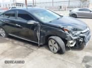 ✅ 2014 Hyundai Sonata Limited • VIN: KMHEC4A43EA114917 • Lot: 42422067. Wystawiony na IAAI z przebiegiem 99 423 mil. Bezpłatny archiwum sprzedaży aukcyjnych z USA i szczegółowy raport historii pojazdu na DreamBid. Zdjęcie 1.