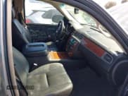 ✅ 2008 Chevrolet Tahoe LTZ • VIN: 1GNFC13JX8J216303 • Лот: 42287728. Опубликован ранее на IAAI с пробегом 152 012 миль. Бесплатный доступ к архиву аукционных продаж из США и подробный отчёт об истории автомобиля на DreamBid. Изображение 5.