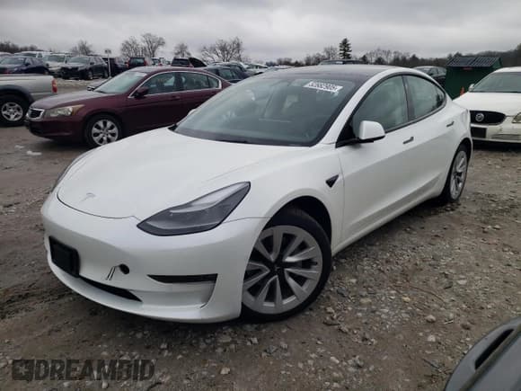 ✅ 2022 Tesla Model 3 Long Range • VIN: 5YJ3E1EB3NF195728 • Lot: 52882905. Wystawiony na Copart z przebiegiem Nie podano. Bezpłatny archiwum sprzedaży aukcyjnych z USA i szczegółowy raport historii pojazdu na DreamBid. Zdjęcie 1.