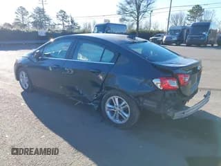 ✅ 2018 Chevrolet Cruze LT • VIN: 1G1BE5SM3J7124269 • Lot: 41749217. Listed on IAAI with 129,483 mi. Free auction sales archive from the USA and detailed vehicle history report at DreamBid. Image 3.