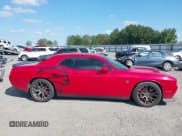 ✅ 2016 Dodge Challenger SRT Hellcat • VIN: 2C3CDZC95GH288477 • Lot: 43408176. Wystawiony na IAAI z przebiegiem 56 304 mil. Bezpłatny archiwum sprzedaży aukcyjnych z USA i szczegółowy raport historii pojazdu na DreamBid. Zdjęcie 14.