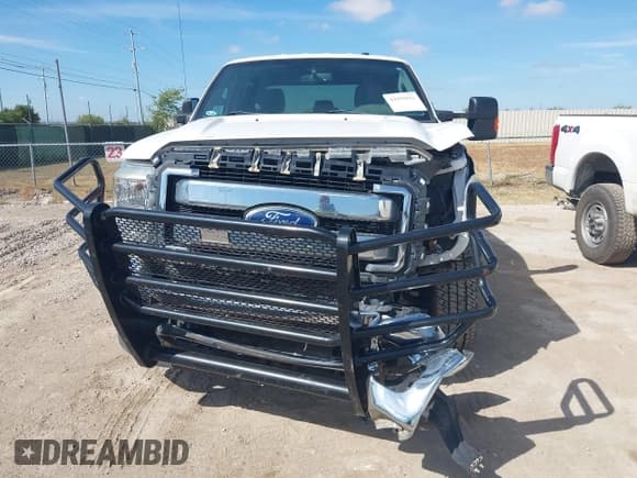 ✅ 2015 Ford F-250 Lariat • VIN: 1FT7W2BT3FEC52482 • Lot: 42955032. Listed on IAAI with 152,359 mi. Free auction sales archive from the USA and detailed vehicle history report at DreamBid. Image 12.