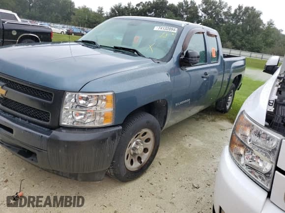 ✅ 2012 Chevrolet Silverado 1500 Work Truck • VIN: 1GCRCPEX9CZ305817 • Lot: 74132094. Listed on Copart with 71,733 mi. Free auction sales archive from the USA and detailed vehicle history report at DreamBid. Image 1.