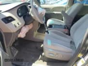 ✅ 2013 Toyota Sienna LE AAS • VIN: 5TDKK3DC8DS338936 • Lot: 60085845. Listed on Copart with 152,858 mi. Free auction sales archive from the USA and detailed vehicle history report at DreamBid. Image 7.