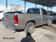 ✅ 2002 GMC Sierra 1500 SL • VIN: 1GTEC14V42Z216330 • Lot: 43535874. Listed on IAAI with 152,947 mi. Free auction sales archive from the USA and detailed vehicle history report at DreamBid. Image 4.