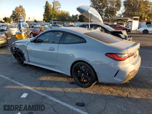 ✅ 2023 BMW 4 Series 430i • VIN: WBA53AP00PCN03414 • Лот: 81641014. Опубликован ранее на Copart с пробегом Не указан. Бесплатный доступ к архиву аукционных продаж из США и подробный отчёт об истории автомобиля на DreamBid. Изображение 2.