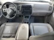 ✅ 2001 Mercury Mountaineer • VIN: 4M2ZU86P71UJ01507 • Lot: 55423855. Listed on Copart with 121,733 mi. Free auction sales archive from the USA and detailed vehicle history report at DreamBid. Image 8.