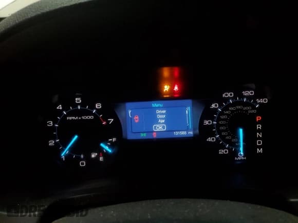 ✅ 2015 Ford Explorer • VIN: 1FM5K8B80FGC61674 • Lot: 90073875. Listed on Copart with 131,588 mi. Free auction sales archive from the USA and detailed vehicle history report at DreamBid. Image 9.