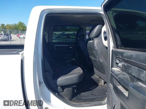 ✅ 2014 Ram 1500 Sport • VIN: 1C6RR7MT4ES348199 • Lot: 43302171. Listed on IAAI with 196,135 mi. Free auction sales archive from the USA and detailed vehicle history report at DreamBid. Image 8.