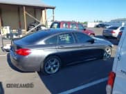 ✅ 2017 BMW 4 Series 430i xDrive • VIN: WBA4F9C37HG812518 • Lot: 42609889. Wystawiony na IAAI z przebiegiem 121 143 mil. Bezpłatny archiwum sprzedaży aukcyjnych z USA i szczegółowy raport historii pojazdu na DreamBid. Zdjęcie 14.