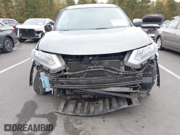 ✅ 2017 Nissan Rogue S • VIN: 5N1AT2MN1HC823023 • Lot: 43525362. Listed on IAAI with 70,344 mi. Free auction sales archive from the USA and detailed vehicle history report at DreamBid. Image 6.