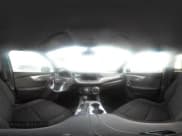 ✅ 2020 Chevrolet Blazer LT • VIN: 3GNKBCRS8LS537972 • Lot: 43260979. Wystawiony na IAAI z przebiegiem 103 372 mil. Bezpłatny archiwum sprzedaży aukcyjnych z USA i szczegółowy raport historii pojazdu na DreamBid. Zdjęcie 18.