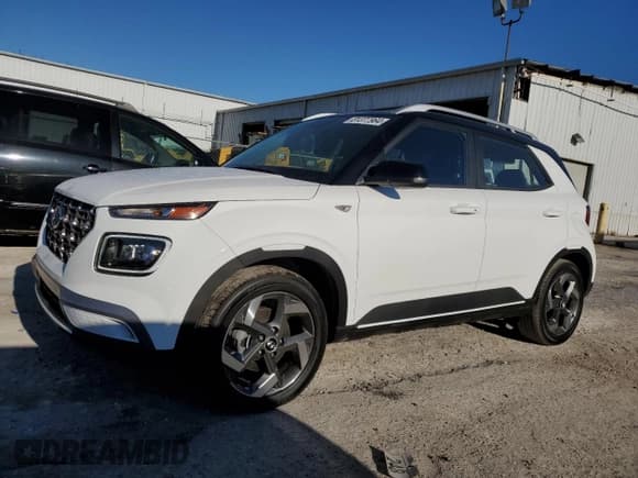 ✅ 2024 Hyundai Venue SEL • VIN: KMHRC8A36RU314954 • Lot: 81377964. Listed on Copart with 51 mi. Free auction sales archive from the USA and detailed vehicle history report at DreamBid. Image 1.