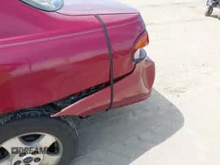 2004 Chevrolet Malibu Classic z VIN 1G1ND52F84M658889, wystawiony jako IAAI lot #42727739 z przebiegiem Nie podano mil oraz . Historia ofert i sprzedaży dostępna na DreamBid. Obrazek 6.