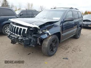 ✅ 2009 Jeep Grand Cherokee Laredo • VIN: 1J8GR48K99C526875 • Lot: 43511729. Wystawiony na IAAI z przebiegiem 177 675 mil. Bezpłatny archiwum sprzedaży aukcyjnych z USA i szczegółowy raport historii pojazdu na DreamBid. Zdjęcie 2.