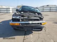✅ 2000 Chevrolet S-10 LS • VIN: 1GCCS1442Y8126187 • Лот: 86921324. Опубликован ранее на Copart с пробегом 137 936 миль. Бесплатный доступ к архиву аукционных продаж из США и подробный отчёт об истории автомобиля на DreamBid. Изображение 5.