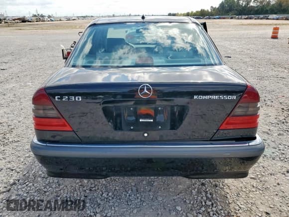 ✅ 2000 Mercedes-Benz C 230 Kompressor • VIN: WDBHA24G1YA796345 • Lot: 91660095. Wystawiony na Copart z przebiegiem 71 603 mil. Bezpłatny archiwum sprzedaży aukcyjnych z USA i szczegółowy raport historii pojazdu na DreamBid. Zdjęcie 6.