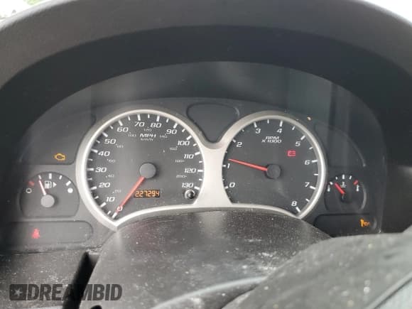 ✅ 2005 Chevrolet Equinox LS • VIN: 2CNDL13F156194174 • Лот: 71603734. Опубликован ранее на Copart с пробегом 227 294 миль. Бесплатный доступ к архиву аукционных продаж из США и подробный отчёт об истории автомобиля на DreamBid. Изображение 9.