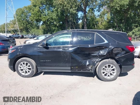 ✅ 2020 Chevrolet Equinox LT • VIN: 3GNAXKEV8LL268888 • Lot: 43118621. Wystawiony na IAAI z przebiegiem 164 637 mil. Bezpłatny archiwum sprzedaży aukcyjnych z USA i szczegółowy raport historii pojazdu na DreamBid. Zdjęcie 15.