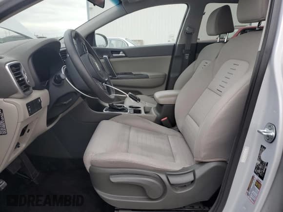 ✅ 2018 Kia Sportage LX • VIN: KNDPMCAC2J7448830 • Lot: 91050205. Wystawiony na Copart z przebiegiem 78 894 mil. Bezpłatny archiwum sprzedaży aukcyjnych z USA i szczegółowy raport historii pojazdu na DreamBid. Zdjęcie 7.