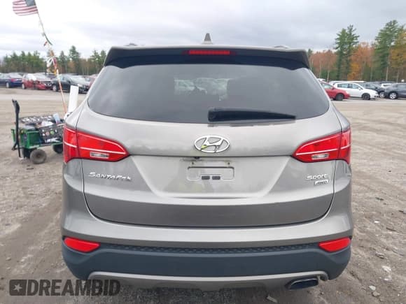 ✅ 2015 Hyundai Santa Fe • VIN: 5XYZUDLB9FG287728 • Лот: 43578765. Опубликован ранее на IAAI с пробегом 45 459 миль. Бесплатный доступ к архиву аукционных продаж из США и подробный отчёт об истории автомобиля на DreamBid. Изображение 17.