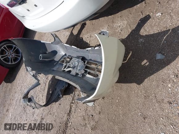 ✅ 2013 Nissan Rogue SL • VIN: JN8AS5MT4DW548011 • Lot: 43275804. Wystawiony na IAAI z przebiegiem 203 647 mil. Bezpłatny archiwum sprzedaży aukcyjnych z USA i szczegółowy raport historii pojazdu na DreamBid. Zdjęcie 12.