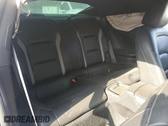 ✅ 2016 Chevrolet Camaro 2LT • VIN: 1G1FD1RS6G0191662 • Lot: 89554855. Wystawiony na Copart z przebiegiem 105 728 mil. Bezpłatny archiwum sprzedaży aukcyjnych z USA i szczegółowy raport historii pojazdu na DreamBid. Zdjęcie 10.