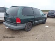 ✅ 1998 Dodge Caravan SE • VIN: 1B4GT44L5WB753714 • Lot: 43900515. Listed on IAAI with Not provided. Free auction sales archive from the USA and detailed vehicle history report at DreamBid. Image 4.