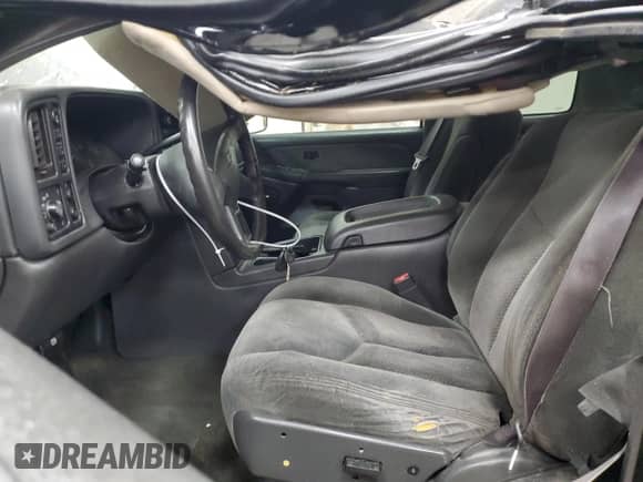 2003 Chevrolet Silverado 1500 LS с VIN 2GCEK19TX31102126, выставлен на аукционе Copart как лот 81691065 с пробегом 200 296 миль миль и Чистый • Clean title. История ставок и продаж доступна на DreamBid. Изображение 7.