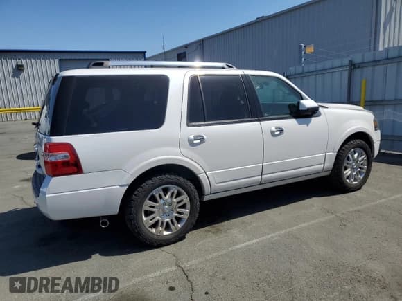 ✅ 2013 Ford Expedition Limited • VIN: 1FMJU1K58DEF02783 • Lot: 60091755. Listed on Copart with 165,212 mi. Free auction sales archive from the USA and detailed vehicle history report at DreamBid. Image 3.