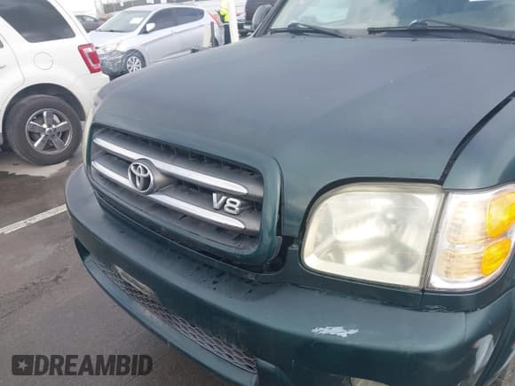 ✅ 2002 Toyota Sequoia Limited • VIN: 5TDZT38AX2S064916 • Лот: 43718949. Опубликован ранее на IAAI с пробегом 282 625 миль. Бесплатный доступ к архиву аукционных продаж из США и подробный отчёт об истории автомобиля на DreamBid. Изображение 6.