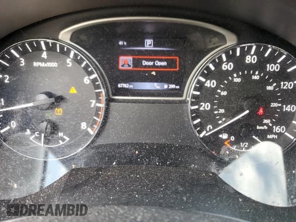 ✅ 2017 Nissan Altima S • VIN: 1N4AL3AP5HC176843 • Lot: 92674435. Listed on Copart with 67,762 mi. Free auction sales archive from the USA and detailed vehicle history report at DreamBid. Image 9.