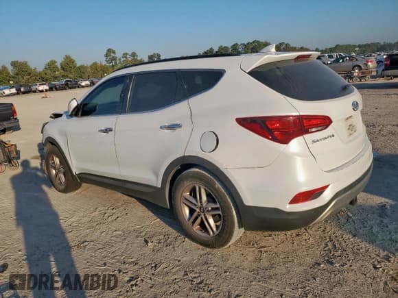 ✅ 2017 Hyundai Santa Fe 2.4L • VIN: 5XYZUDLB0HG400694 • Lot: 86504635. Listed on Copart with 174,876 mi. Free auction sales archive from the USA and detailed vehicle history report at DreamBid. Image 2.